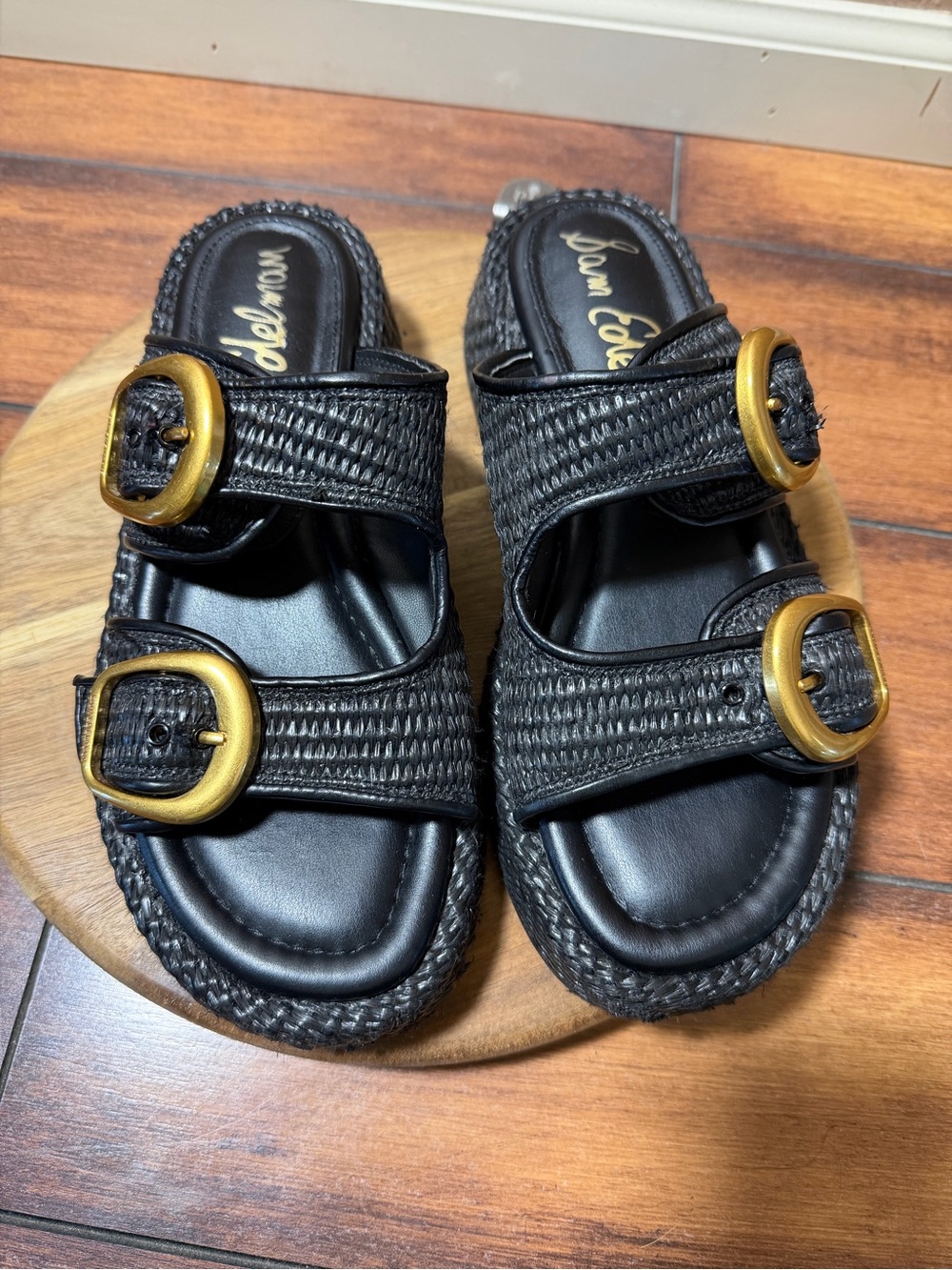 Sam Edelman Nerrisa Black Woven Double-Buckle Sandals with Gold Buckles Size 7